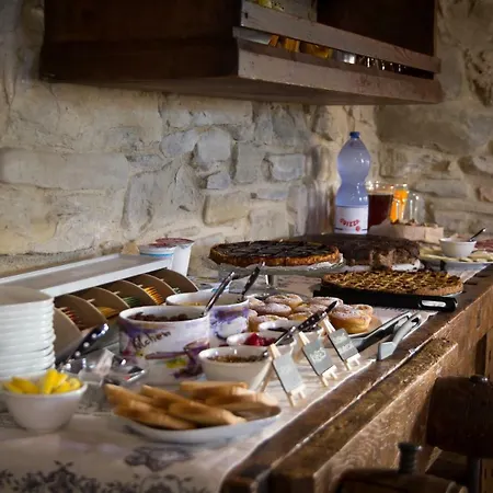 Valbuona Oda ve Kahvaltı Mercatello sul Metauro